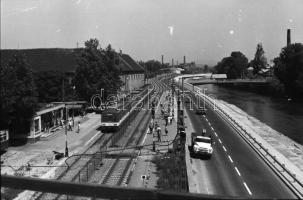 1983-ban és 1984-ben készült felvételek Pesten és Budán, a metróépítéssel kapcsolatos városrendezés/...