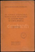 Gróh, Adalbert: De iuribus vigentibus patronorum privatorum in Hungaria relate ad curata benefica (A karitatív ellátással kapcsolatos magyarországi magánvédnöki jogokról) Roma, 1938. 95p. Kiadói papírborítóval
