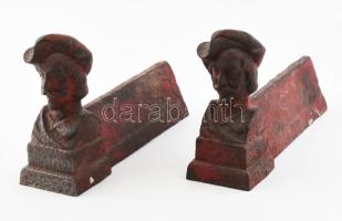 Antik öntöttvas kandalló tűzifatartó. 2 db, kopott, egyiken repedéssel, 27x17