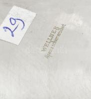 Wellner art deco mogyorókínáló. Három gömb lábon hólyagos felületű tál, jelzett, kopással, d: 13,5 c...