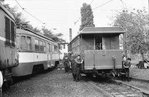 1986 és 1987 Budapest, a HÉV régi járművei, 63 db vintage NEGATÍV, 24x36 mm