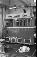 1986 és 1987 Budapest, a HÉV régi járművei, 63 db vintage NEGATÍV, 24x36 mm