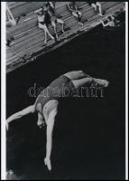 1935 Alekszandr Mihajlovics Rodcsenko (1891-1956) szovjet-orosz avantgard képző- és fotóművész felvétele, a néhai Szovjetunió című lap archívumából 1 db modern nagyítás, jelzés nélkül, 21x15 cm