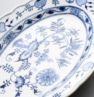 Meisseni Teichert (Meißen Ofen- und Porzellanmanufaktur 1882-1932) pecsenyés kínáló. Jelzett, belsej...