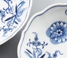 Meisseni Teichert (Meißen Ofen- und Porzellanmanufaktur 1882-1932) csésze és 3 darab alj. Jelzett, c...