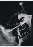 cca 1928 Moholy-Nagy László (1895-1946) magyar - német - amerikai fotográfus felvétele, a néhai Lapk...