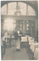 1911 Kolozsvár, Cluj; étterem belső pincérrel / restaurant interior with waiter. photo (EK)