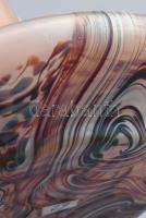 Szecessziós irizáló váza. Anyagában színezett, jelzés nélkül, hibátlan, m: 17 cm