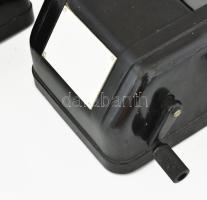 Telephonwerk Belogradtschik LB 67 típusú 2 darab eltérő fazonú bakelit tekerős telefon. Az egyik dar...