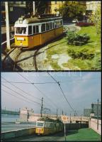 cca 1970-1980 2-es és 11-es villamosok, 2 db fotó, utólagos előhívás, 10×15 cm