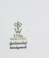 Wallendorf kínáló.Jelzett, kis kopással, d: 26,5 cm