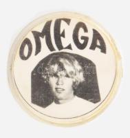 cca 1960-1970 Omega együttes kitűző (Kóbor János), kissé sérült, d: 34 mm