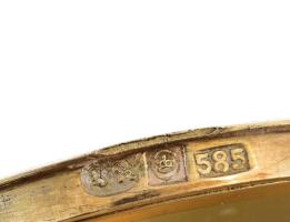 Pudrié, 14K arany, antik, jelzett,. mesterjegyes geometrikus és gilosált díszítéssel. nettó 18,6 g, ...