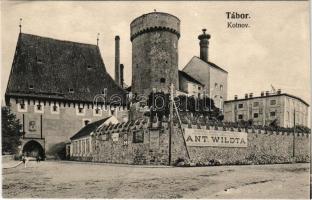 Tábor, Kotnov Tower and Bechyne Gate