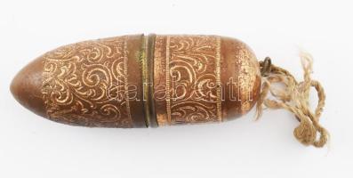 Díszes fém tűtartó, h: 5 cm