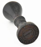 "Zemplén vármegye Tállyai kör orvosa" pecsétnyomó fa nyéllel d: 35 mm