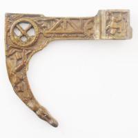 Bányász fokos réz fej plasztikus jelenetekkel 11x10 cm