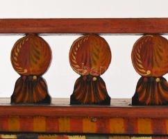 Fali téka. Harta, 1884. Festett, faragott fenyőfa két fiókkal, tulajdonosi felirattal: "Konrad ...