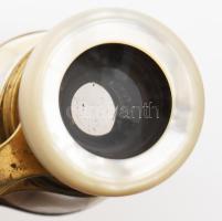 Gyöngyház berakásos színházi látcső, egyik gyűrű lejár