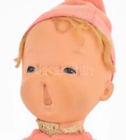 Mattel ásító baba, kosárban, h: 31 cm