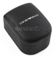 Emporio Armani női karóra, vízálló (50m / 5ATM), fém szíjjal, számlap: 20x10 mm. Eredeti, kissé sérü...