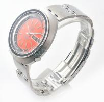 Seiko 5 Sports automata férfi karóra, 21 köves szerkezet, dátumkijelzős, narancssárga-fekete számlap...