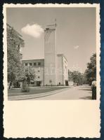 cca 1935-1940 Kolozsvár, Egyetemiek Háza, fotó, 8,5×6 cm / Cluj-Napoca