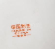 2 darab kínai fedeles bögre. Jelzett, hibátlan, m: 14 cm