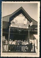 cca 1935-1940 Nagycenk-Hidegség, vasútállomás, fotó, 8,5×6,5 cm