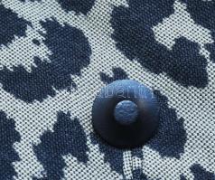 Christian Dior Haute Couture "Jungle" kétrészes day dress. A ruhát viselő Lénárt Angéla (1...