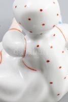 Zsolnay Annuska korsóval. Jelzett, hibátlan, m: 7,5 cm