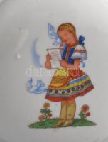 Zsolnay népmese mintás kulacs. Jelzett, minimális kopással, m: 15 cm