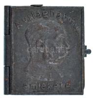 1915. Ferenc József : Népeimhez! A királyi szózat a nemzethez 1915. május 23-án. Minikönyv medál dombornyomott fém borítóval, "A világháború emlékére" felirattal (24x22mm) T:XF