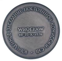 Szovjetunió 1976. "20 éves a KGST / Wroclaw" ezüstpatinázott emlékérem dísztokban (69mm) T...