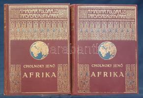 Cholnoky Jenő:  Afrika I-II. kötet. [Teljes.] Budapest, [1930]. Lampel R. - Wodianer F. és Fiai (Franklin-Társulat ny.) [4] + 267 + [1] p. + 1 térkép (színes, kihajtható); [2] + [267]-488 p. + 1 térkép (színes, kihajtható). Egyetlen kiadás. Cholnoky Jenő ismeretterjesztő munkájának mindkét kötete szövegközti térképvázlatokkal, geográfiai ábrákkal, felvételekkel gazdagon illusztrált, jó betekintést nyújt a fekete kontinens természetföldrajzába, illetve a gyarmati sorban élő földrész néprajzába és társadalmába, népjellemtani kommentárokkal ellátva. A szerző egymástól jól elhatárolható művelődési egységekként jellemzi az észak-afrikai, mediterrán behatásokkal érintkező arab-berber kultúrát, a Guineai-öböl északi partján élő népi társadalmat, a Kongó-medence bantu néger világát, Kelet-Afrika ettől gyökeresen eltérő kultúráit, valamint a Dél-Afrikára jellemző busman-zulu civilizációt, valamennyi helyen kitérve az európai gyarmatosítók (franciák, angolok, németek, belgák, olaszok, portugálok, búrok) fontos vagy éppen elenyésző hatására. (A Magyar Földrajzi Társaság könyvtára.) Egységes, festett, díszesen aranyozott kiadói egészvászon kötésben. Jó példány.