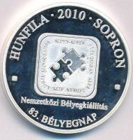 2010. "HUNFILA 2010 Sopron / Nemzetközi Bélyegkiállítás" ezüstözött fém emlékérem (42,5mm) T:AU (PP)