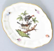 Herendi hamis Rotschild mintás porcelán tálka. Kézzel festett, jelzett, kis kopással 11x9 cm