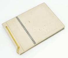 1979 A Kenderfonó és Szövőipari Vállalat Pécsi Fonó- és Szövőgyára 50 éves évfordulójának emlékalbum...