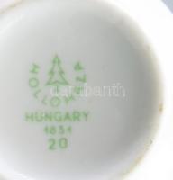 - 
Hollóházi porcelán Unicumos kupicák, matricás, jelzett, 8 db, kis kopásnyomokkal, m: 4,5 m