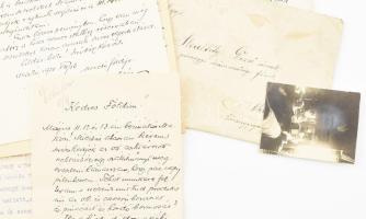 1928-1932 Berdai József makói plébános levelezése Skultéty Dezső makói pénzügyigazgatósági vezetővel...