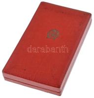 1954. "Szocialista Munkáért Érdemérem" zománcozott, aranyozott bronz kitüntetés mellszalag...