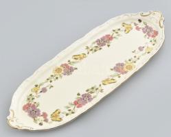 11 darabos Zsolnay pillangó mintás süteményes készlet. Kézzel festett, jelzett, a tálon mázrepedésse...