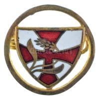 Olaszország ~1920. fehér háttér előtt vörös talpas keresztet és aranyszínű búzakalászt ábrázoló aranyozott, zománcozott bronz jelvény, "Johnson Milano" gyártói jelzéssel (15mm) T:XF kopott aranyozás Italy ~1920. gilt, enamelled bronze badge depicting a red pattee cross and a gold-colored wheat against a white background, with "Johnson Milano" maker's mark (15mm) C:XF worn gilt