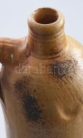 cca 19. sz. közepe, Bortartó kőedény butella. Kis hibákkal, m: 29,5 cm