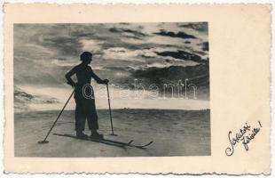 1943 Gyulafehérvár, Alba Iulia; Sarbatori fericite! / síelő, téli sport, ünnepi üdvözlet / ski, winter sport, holiday greetings. photo (EK)