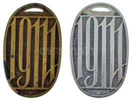 Zutt Richárd (1887-1938) 1914. "Hadsegélyező" jelzett ovális Ag medál, részben zománcozott...