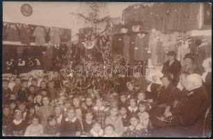 1937 Alcsút, szegény gyermekek karácsonya, fotólap, a hátoldalon feliratozva, 14x9 cm