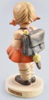 Hummel Goebel kiránduló kislány. Jelzett, hibátlan, m: 12 cm