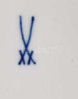 Meissen MALÉV emblémás 2 db porcelán, tálca hibátlan, 16x9 cm, kiöntő pattanással m: 4 cm