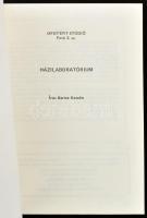 Ofotért Stúdió - Fotó sorozat, 1-8. füzet. [Teljes]. Szerk.: Könczölné Hegyi Éva. (Bp., 1981-1983), ...